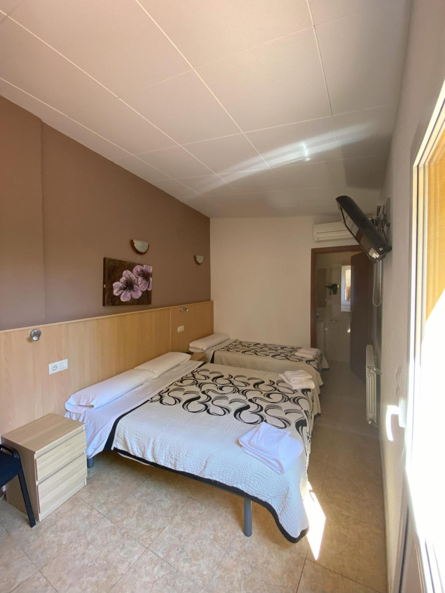 Hotel Les Roques Báscara Kültér fotó