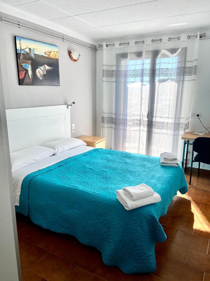 Hotel Les Roques Báscara Kültér fotó
